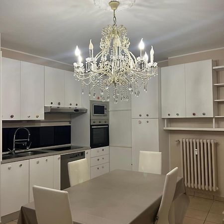 Tevere 20 House Monza Bagian luar foto