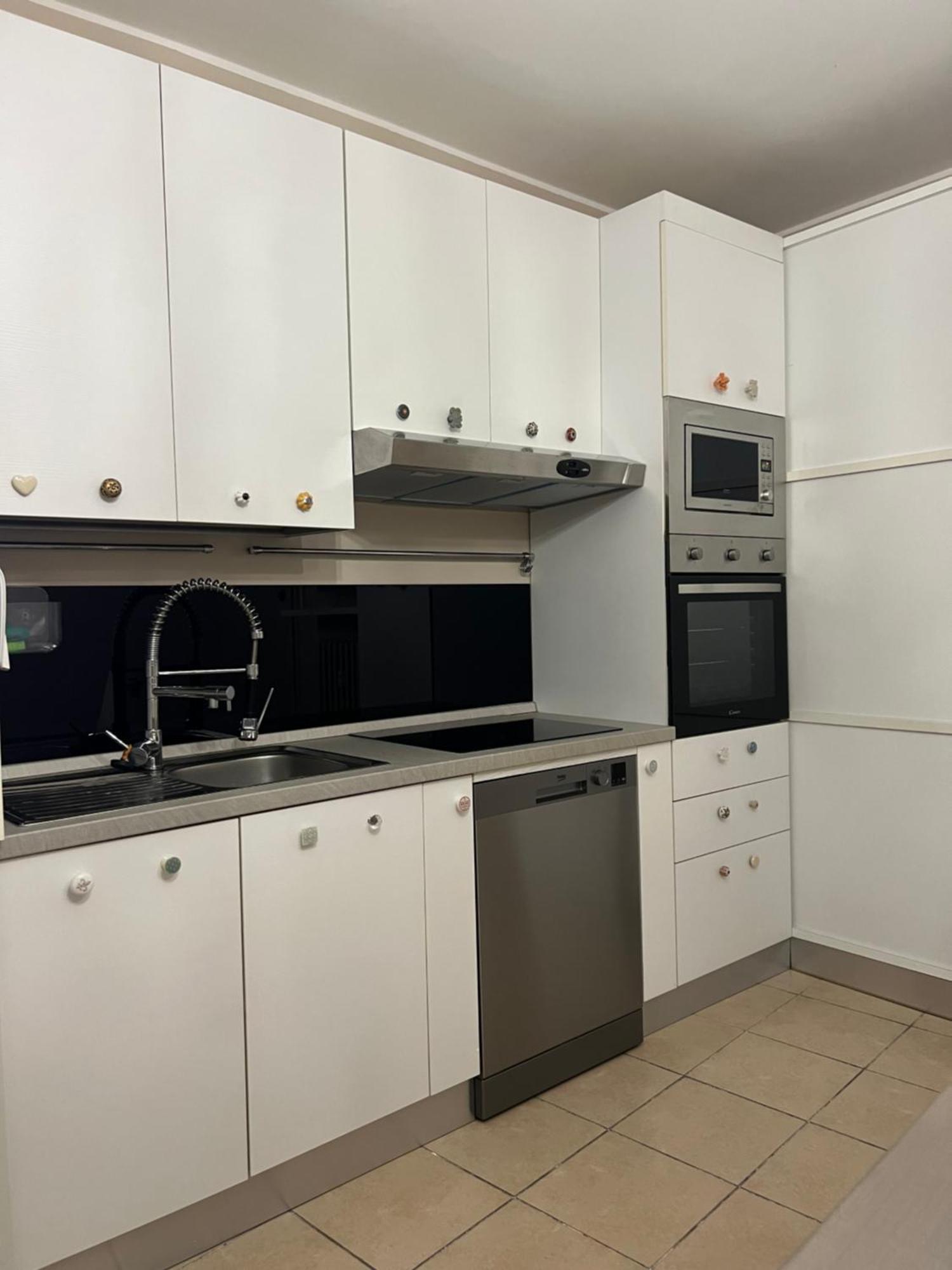 Tevere 20 House Monza Ruang foto